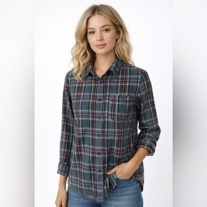 L.L. Bean Plaid Flannel Shirt Button Up Cozy Classic